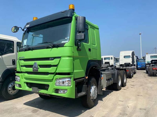 Howo 6X4 Tractor Head Truck