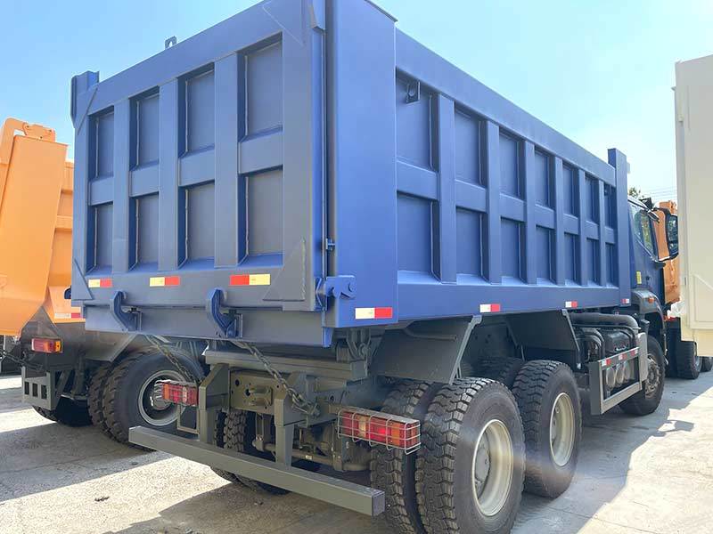 Howo N7 E7 6×4 Dump Truck