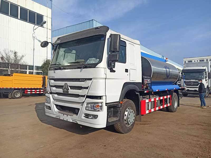 10cbm Howo Fuel Tank Truck